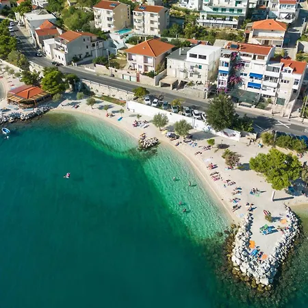 Сasa de vacaciones House With A Parking Space Dugi Rat, Omis - 23046